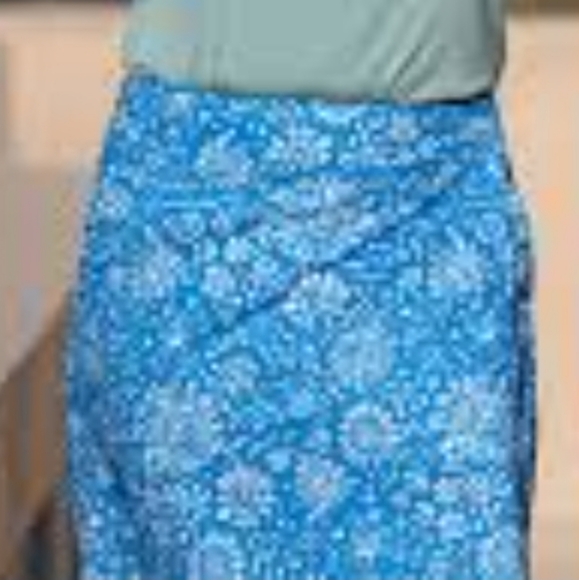 Dresses & Skirts - Rip Skirt Adjustible Wrap Skirt Skirt Dahlia Bluebird Size Large NWT New